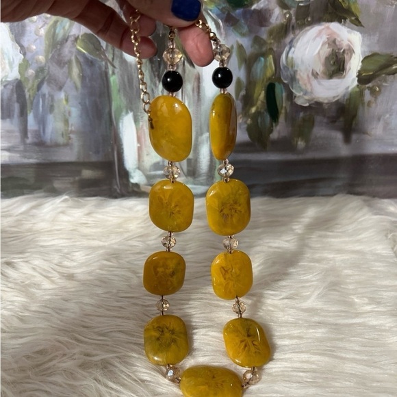 BOHEMIAN Mustard and Black Flat Stone Women’s Necklace, NWOT - Picture 2 of 7